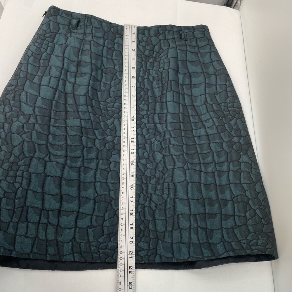 Moschino Wool Chic Mini Skirt Women’s 12 Metallic Green Pleated Croc Pattern - Picture 9 of 13